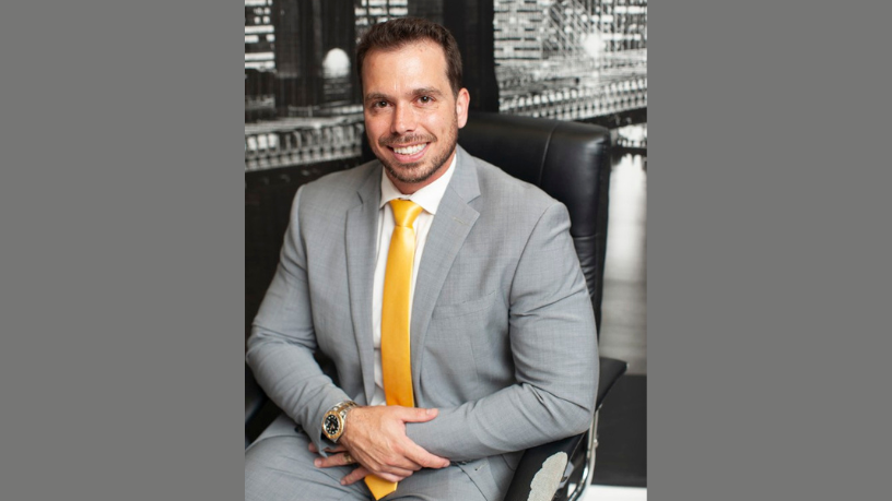 O servicer não é uma empresa de cobrança: o que essa confusão custa na recuperação de carteiras de NPL Felipe Rassi